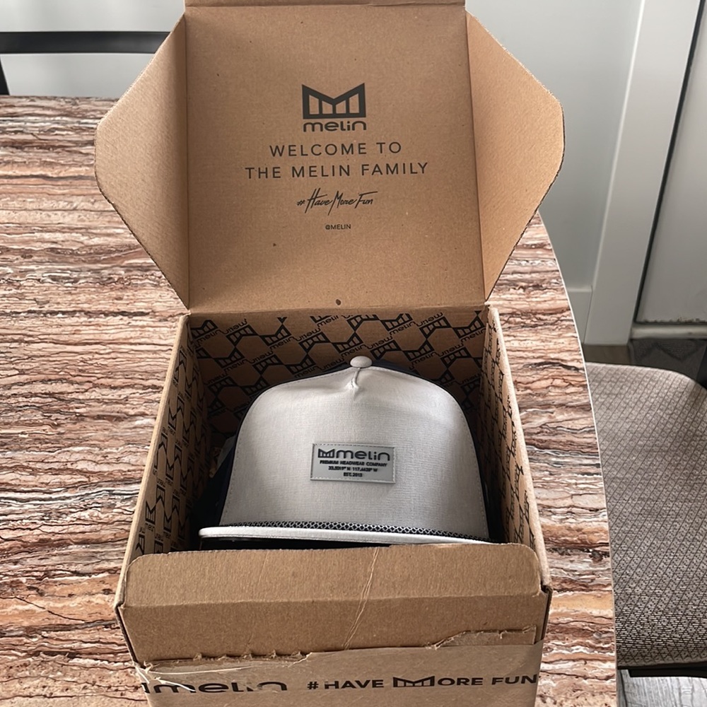 Melin - BRAND NEW WITH TAGS - CORONADO BRICK HYDRO - Performance Snapback Hat